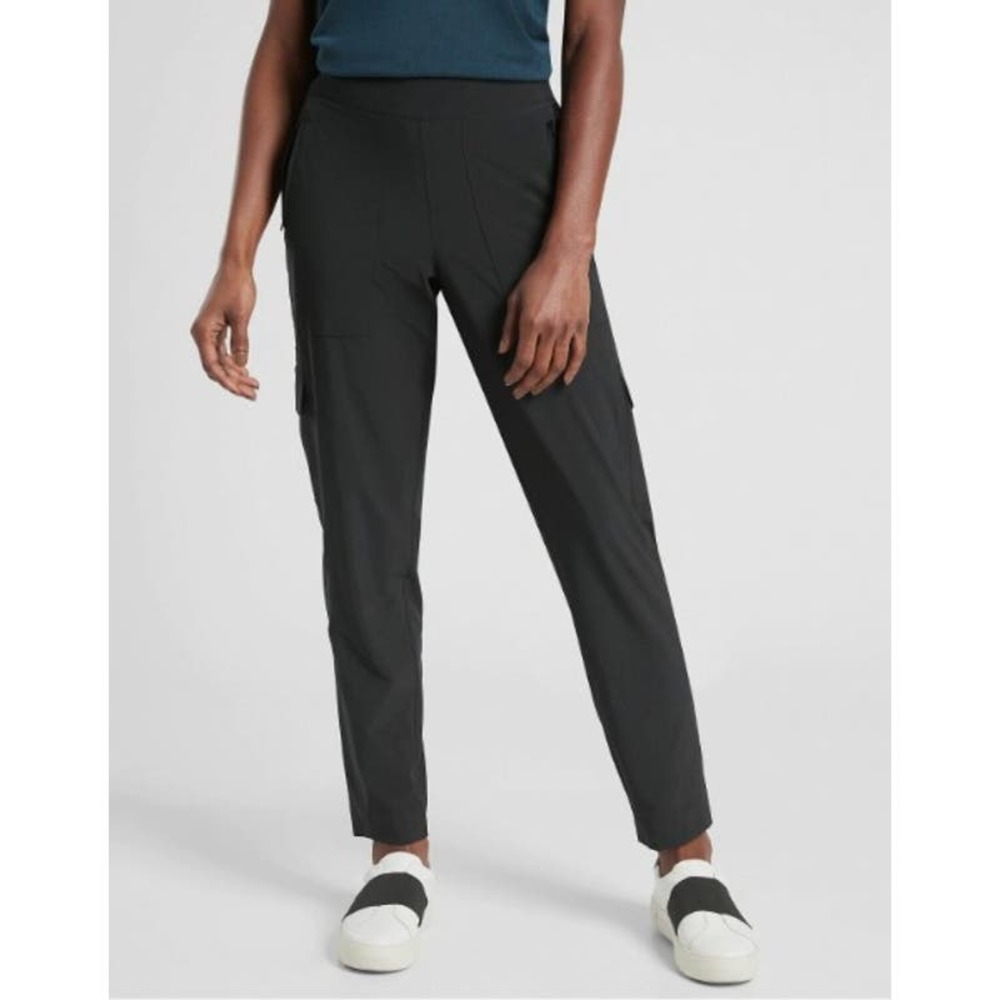 Athleta Chelsea Cargo Lined Pant Balck Size 4